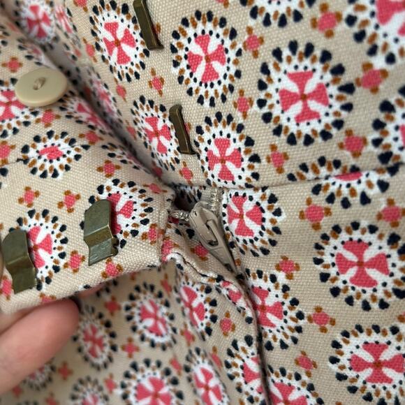 Ann Taylor LOFT Women's Marissa Geo Cross Twill Pants Size 4 and 26" Inseam - Picture 3 of 5